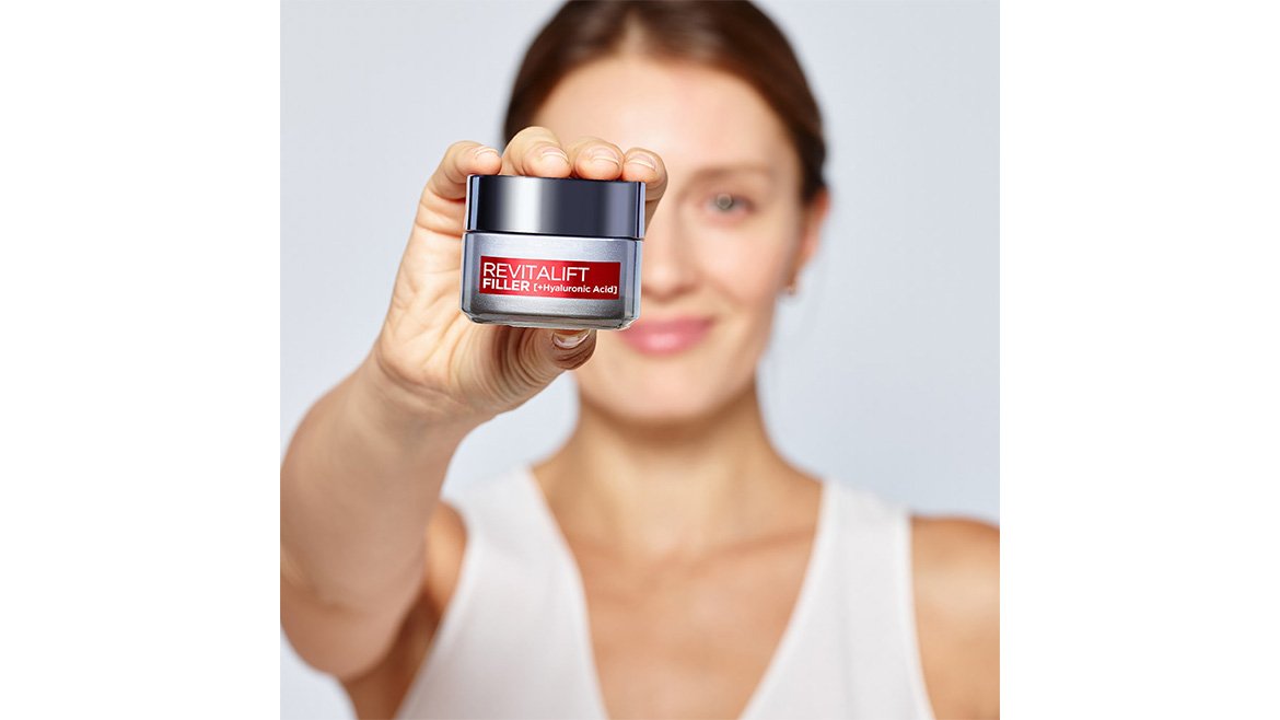 Krem z kwasem hialuronowym Revitalift Filler Intensywnie Wypełniający